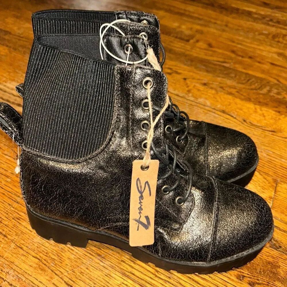 New Seven7 Boots